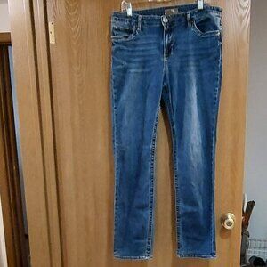 Kut from the Kloth Stevie Straight Jeans